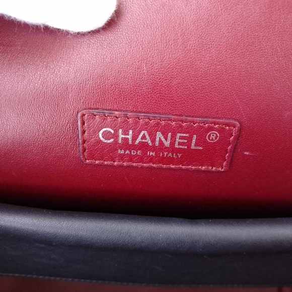 CHANELWild Stitch leather handbag - Picture 6 of 7